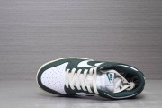 Wmns Dunk Low 'Vintage Green'_1654075530106