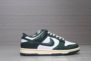 Wmns Dunk Low 'Vintage Green'_1654075538530