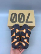 Yeezy Boost 700 'Enflame Amber'_微信图片_2021080415153120